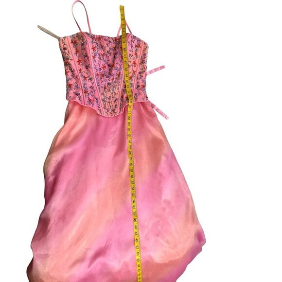 PRECIOUS FORMALS Pink Beaded Formal Dress Size 8 - Picture 14 of 17